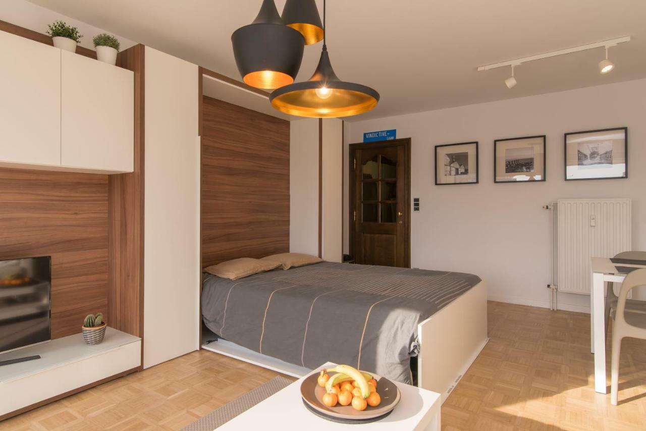 Ferienwohnung Studio Juan Les Pins Ostende Exterior foto